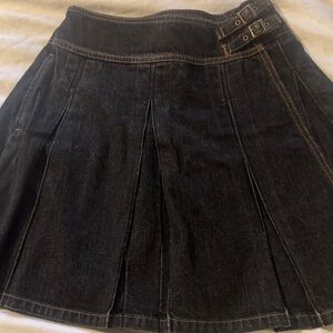 Burberry Denim Black pleaded Skirt